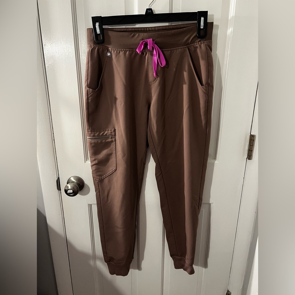 Figs Brown Joggers with Pink Drawstring